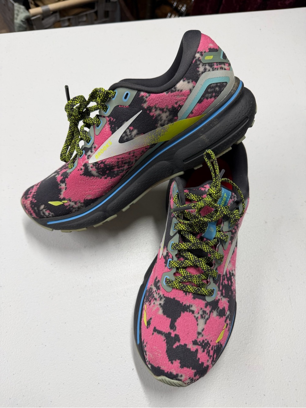 Brooks Ghost 15 Drip Women’s Size 7.5 Running Shoes
